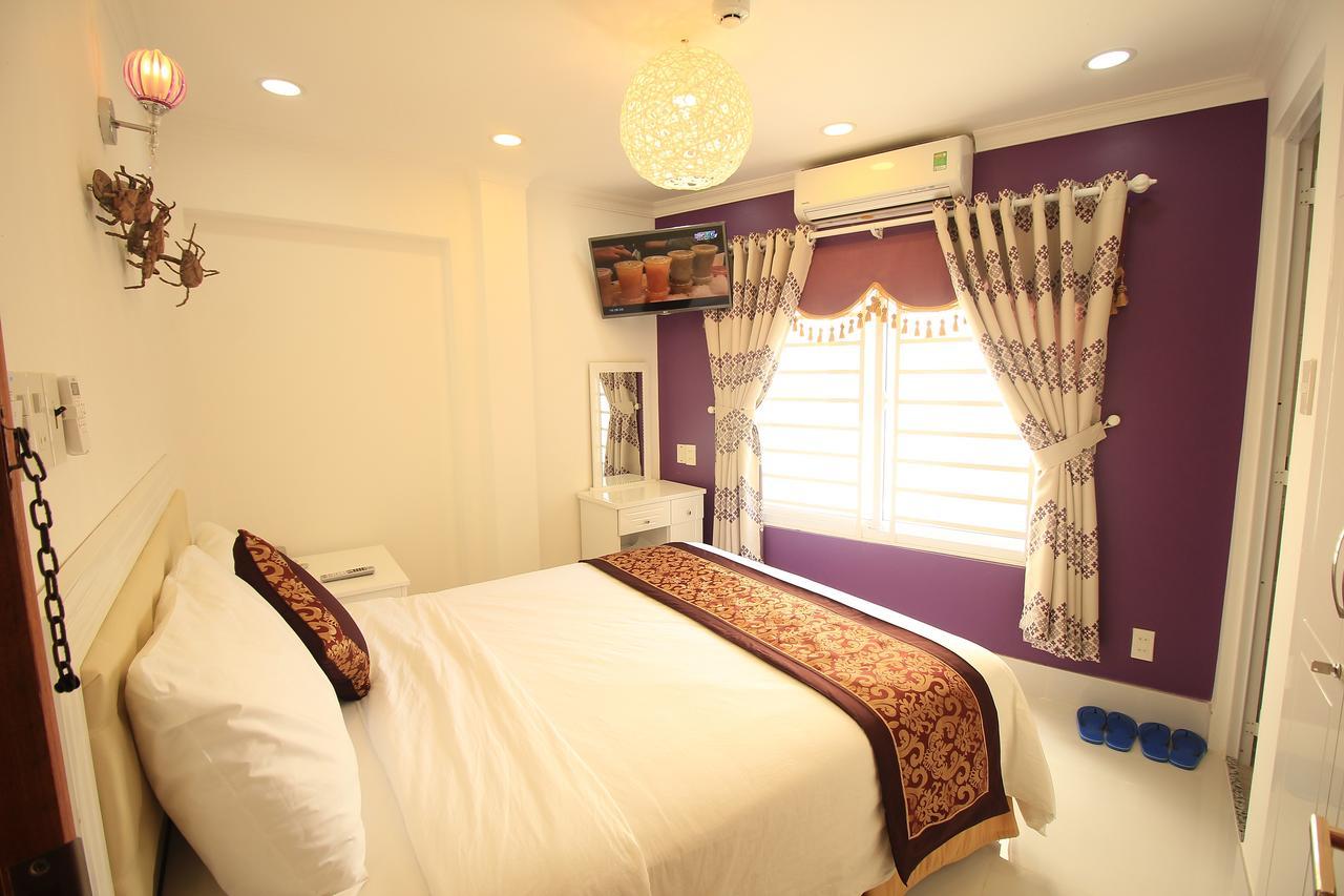 Khách sạn Nest 2*